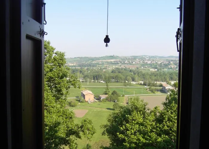 منزل ريفي La Del Borgo Torrechiara