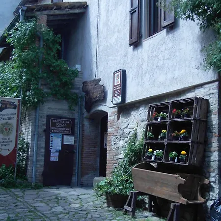 乡村民宿 罗坎达德尔博尔戈酒店 Torrechiara